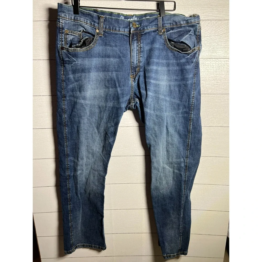 Wrangler Retro 38x30 (38x29) Jeans Mens Medium Wash Slim Straight Leg  10WLT88BZ